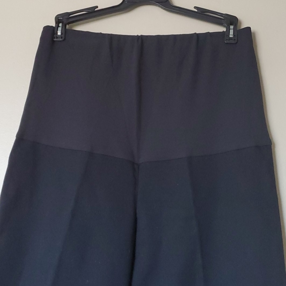 Great Time Maternity Capri Pants - image 3
